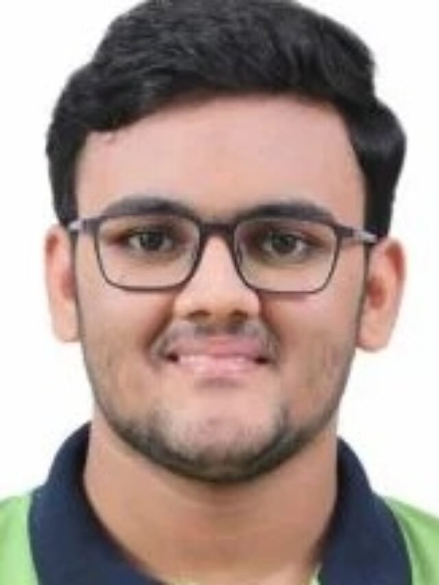 IIT JEE Advanced 2025: टॉपर्स की कहानियाँ जो दिल छू जाएँ !